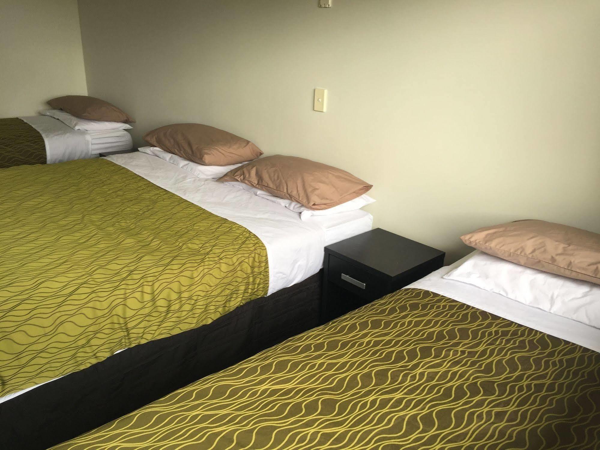 Tiki Lodge Backpackers Taupo Eksteriør bilde